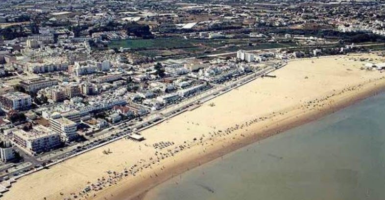 Playa de Bajo de Guía, Spain